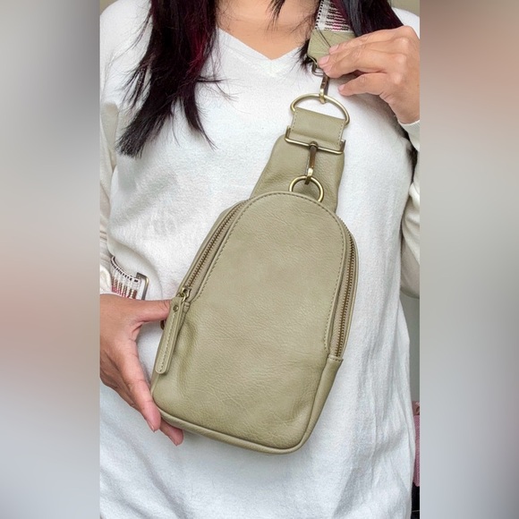 Anthropologie Handbags - Urban Originals Olive Sling Bag 🖤 Vegan Leather | Pre-Loved